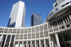 シャツの黄ばみを防ぐためにインナーを見直すポイントは？