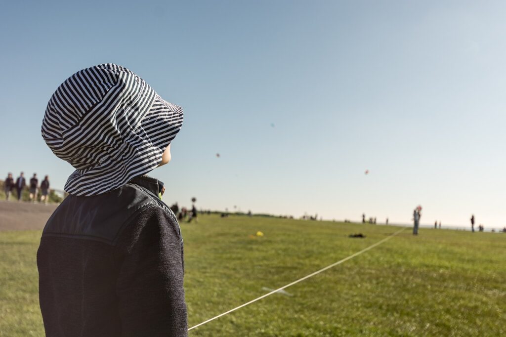 袖がずれ上がるインナーの対策にはどんな方法がある？