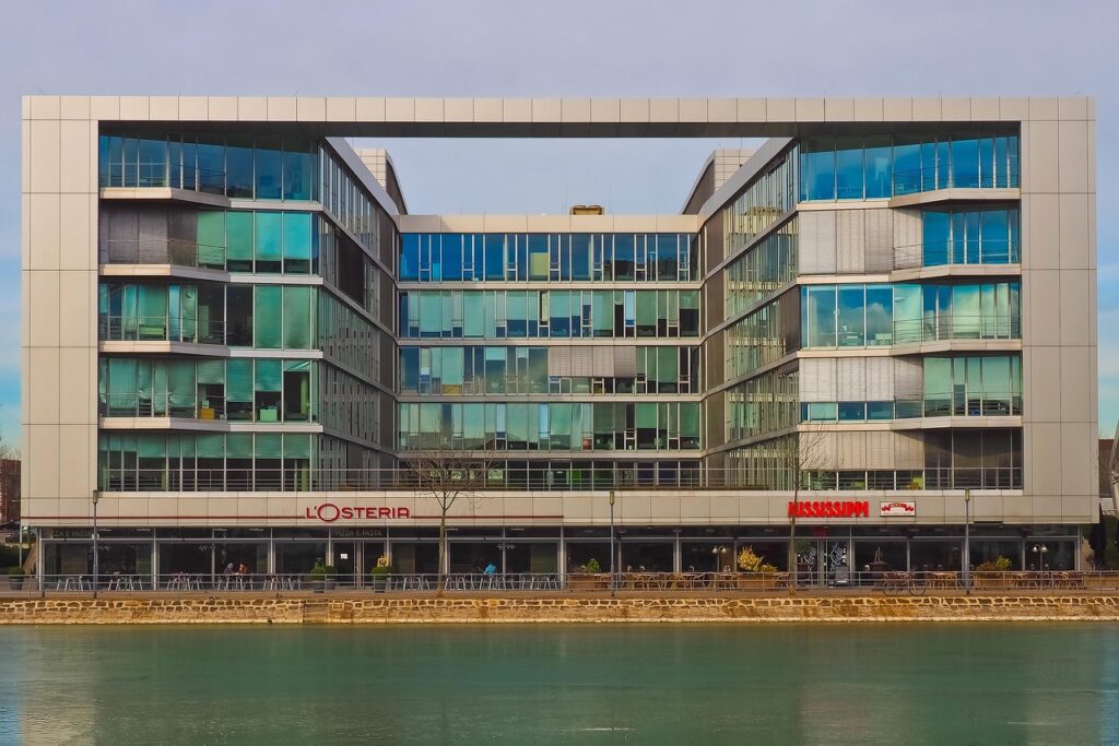 抗菌防臭インナーは仕事向けにどれが最適ですか？