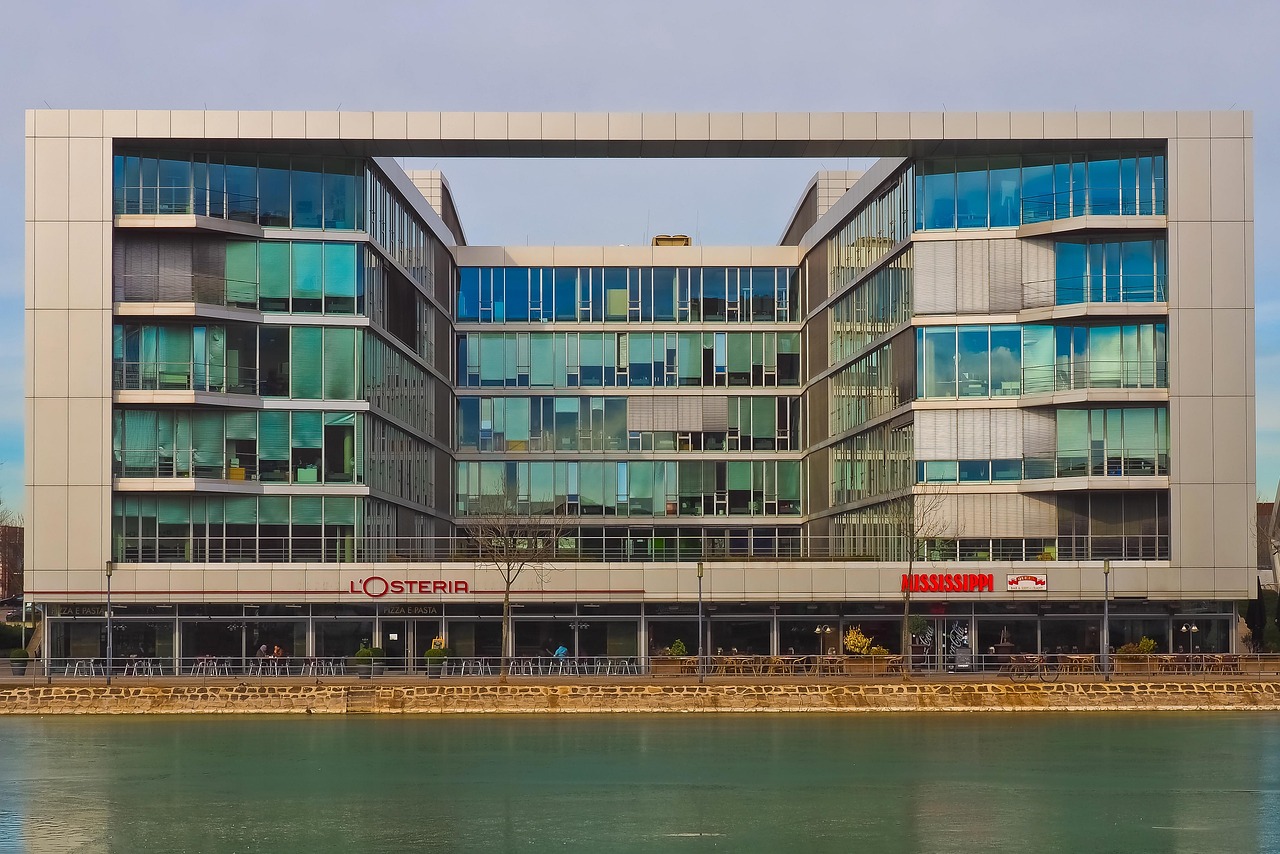 抗菌防臭インナーは仕事向けにどれが最適ですか？