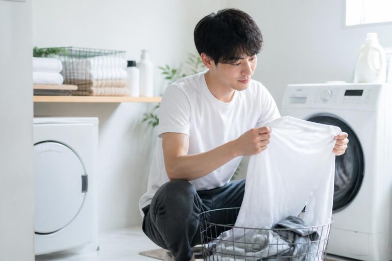 乳首が透けるのを防ぐメンズインナーの対策とは？